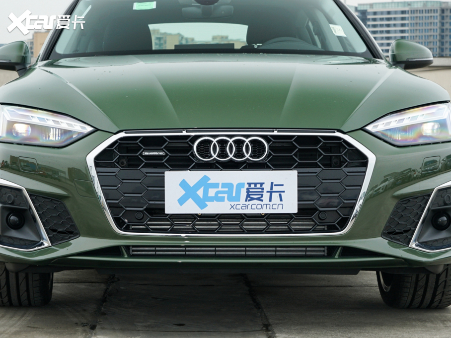 2022WA5 Sportback 40 TFSI quattro AӸ