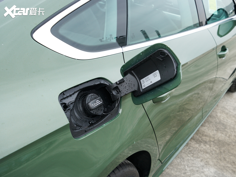 2022WA5 Sportback 40 TFSI quattro AӸ