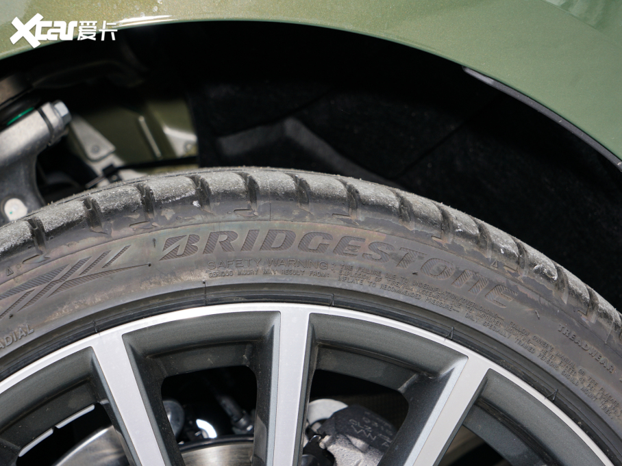 2022?yun)WA5 Sportback 40 TFSI quattro A(dng)