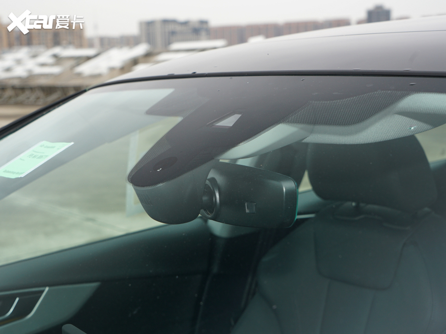 2022WA5 Sportback 40 TFSI quattro AӸ