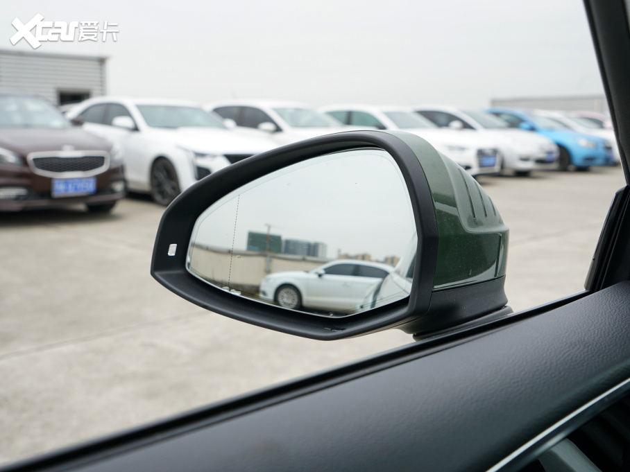 2022WA5 Sportback 40 TFSI quattro AӸ