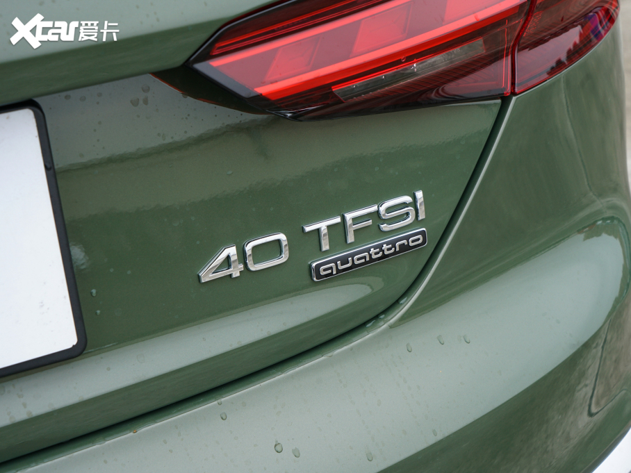 2022WA5 Sportback 40 TFSI quattro AӸ