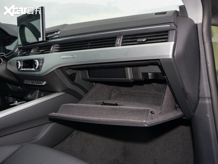 2022WA5 Sportback 40 TFSI quattro AӸ