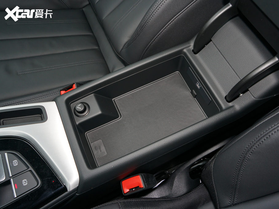 2022WA5 Sportback 40 TFSI quattro AӸ