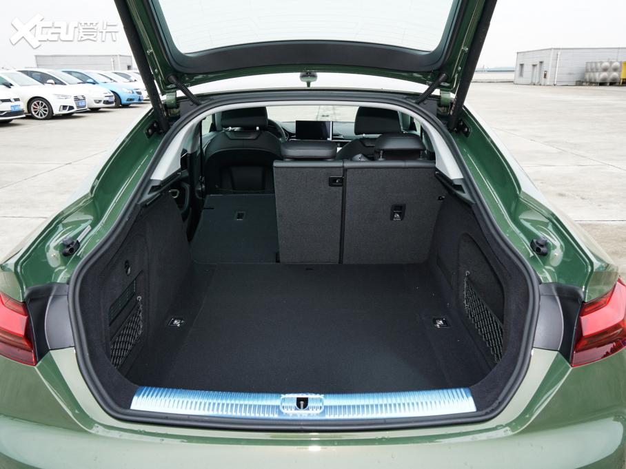 2022WA5 Sportback 40 TFSI quattro AӸ