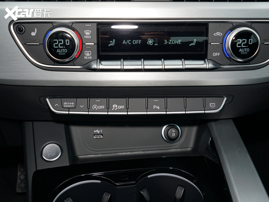 2022WA5 Sportback 40 TFSI quattro AӸ