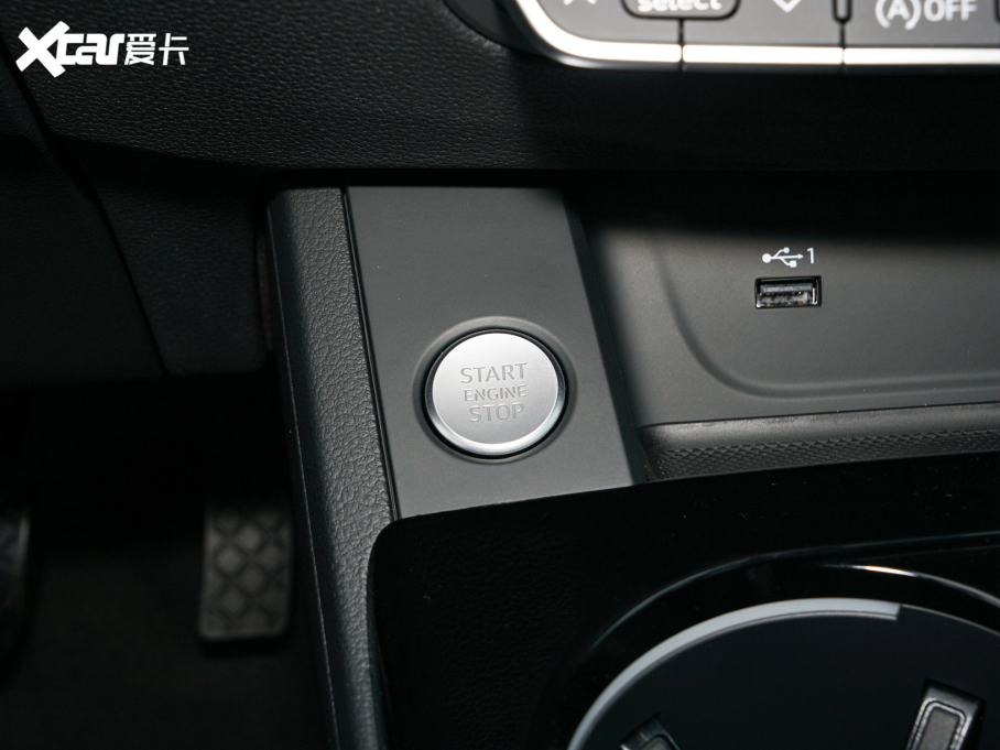 2022WA5 Sportback 40 TFSI quattro AӸ