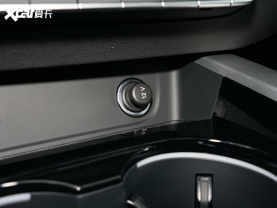 2022WA5 Sportback 40 TFSI quattro AӸ