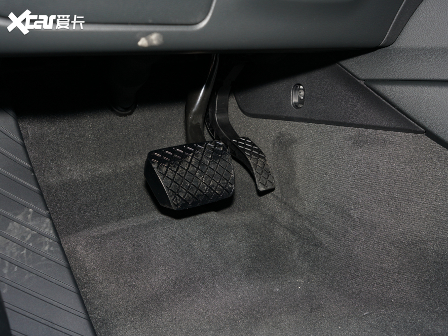 2022WA5 Sportback 40 TFSI quattro AӸ