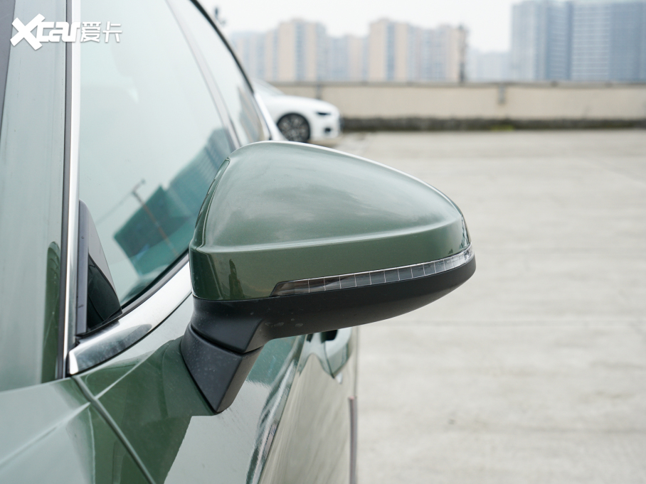 2022?yun)WA5 Sportback 40 TFSI r(sh)Є(dng)