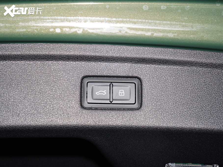 2022WA5 Sportback 40 TFSI rЄӸ