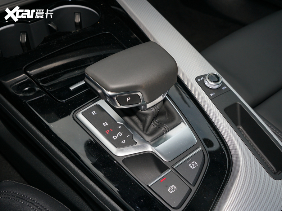 2022WA5 Sportback 40 TFSI rЄӸ