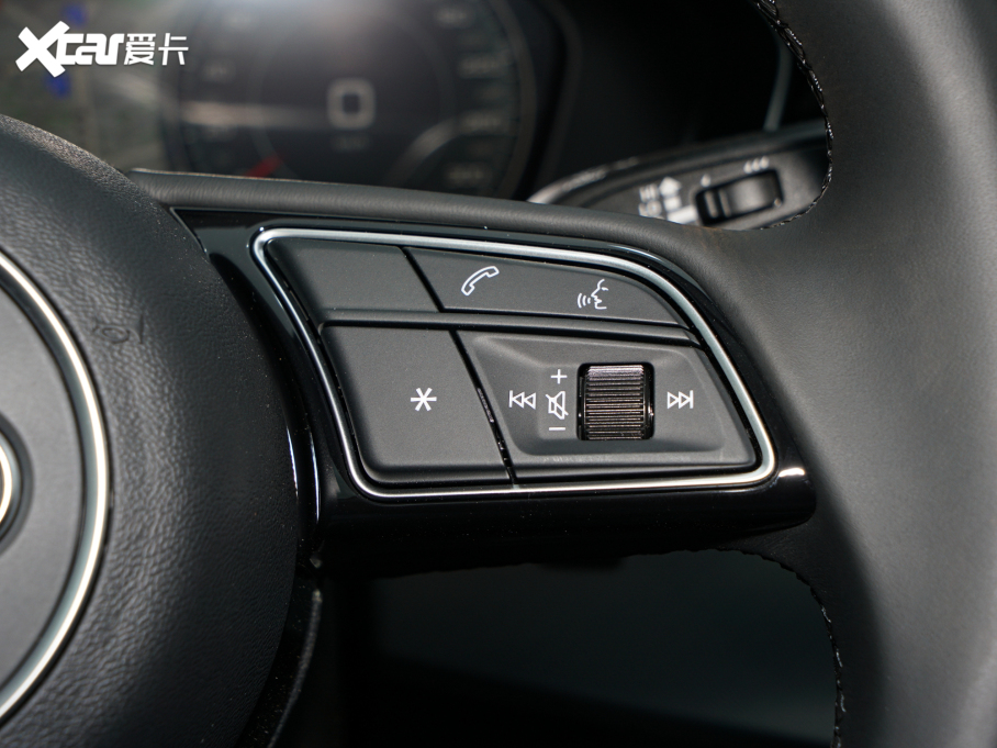 2022WA5 Sportback 40 TFSI rЄӸ