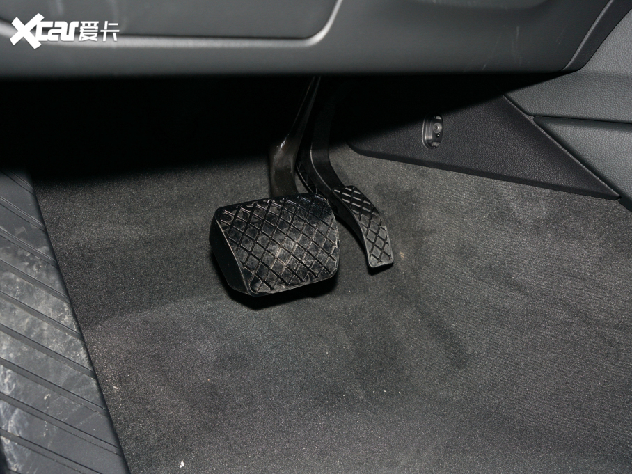 2022WA5 Sportback 40 TFSI rЄӸ