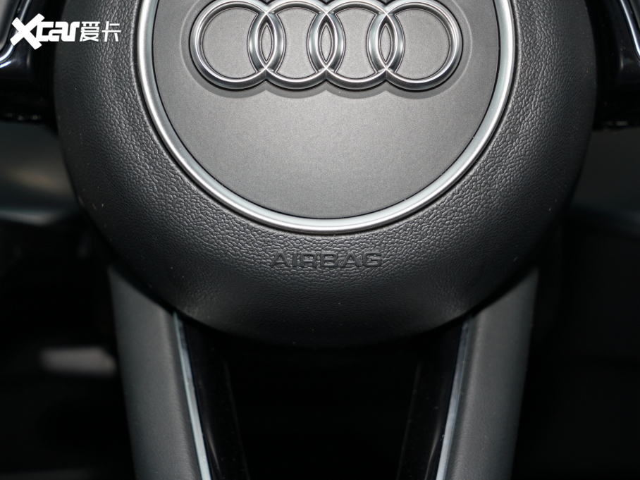 2022WA5 Sportback 40 TFSI rЄӸ