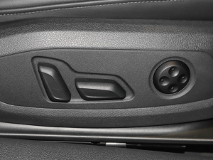 2022Sportback 40 TFSI r g