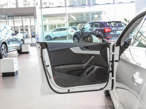 2022Sportback 40 TFSI r(sh) {λ܇T