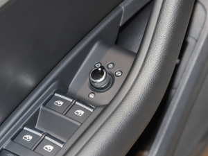 2022Sportback 40 TFSI r п؅^