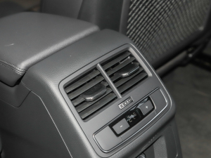 2022Sportback 40 TFSI r п؅^