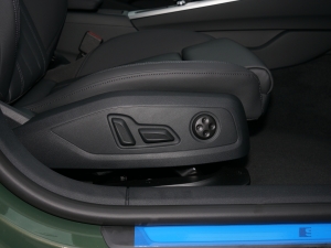 2022Sportback 45 TFSI quattro xӸ g