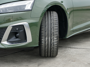 2022Sportback 40 TFSI quattro AӸ ^