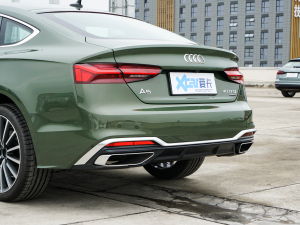 2022Sportback 40 TFSI quattro AӸ ^