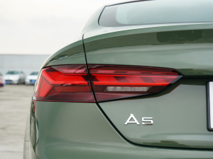 2022Sportback 40 TFSI rЄӸ ^