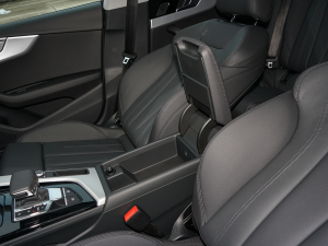 2022Sportback 40 TFSI rЄӸ g