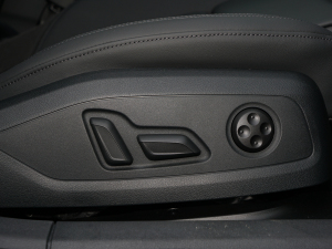 2022Sportback 40 TFSI rЄӸ g