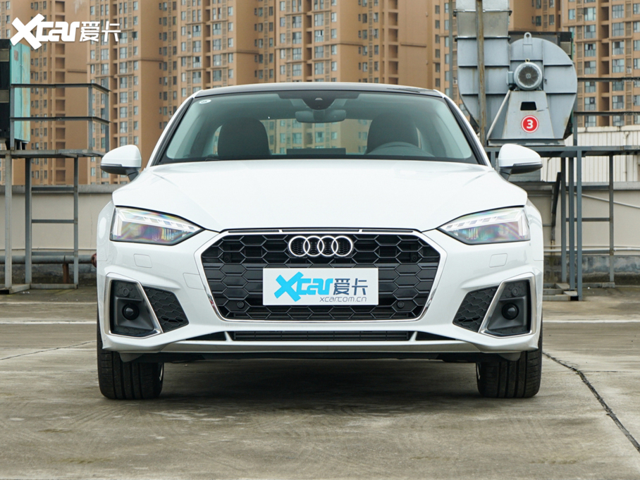 2022µA5 Coupe Coupe 40 TFSI ʱж