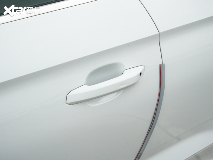 2022WA5 Coupe Coupe 40 TFSI rЄӸ