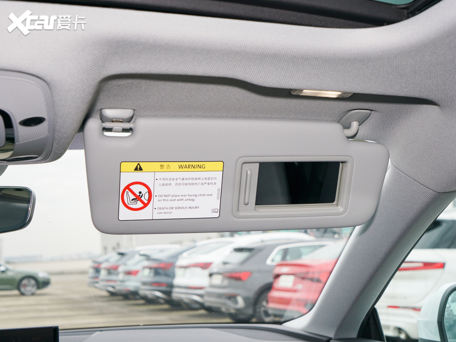 2022WA5 Coupe Coupe 40 TFSI rЄӸ