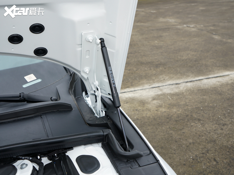 2022WA5 Coupe Coupe 40 TFSI rЄӸ