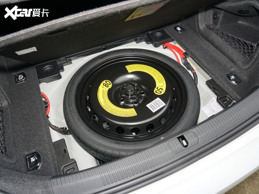 2022WA5 Coupe Coupe 40 TFSI rЄӸ