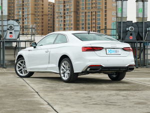 2022Coupe 40 TFSI rЄӸ 45