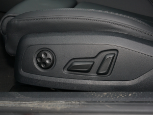 2022Coupe 40 TFSI r(sh)ЄӸ {{(dio)(ji)