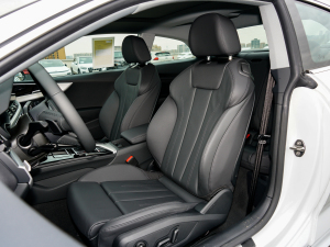 2022Coupe 40 TFSI r(sh)ЄӸ {