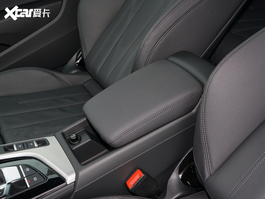 2022��W��A5 Cabriolet Cabriolet 40 TFSI �r�ЄӸ���