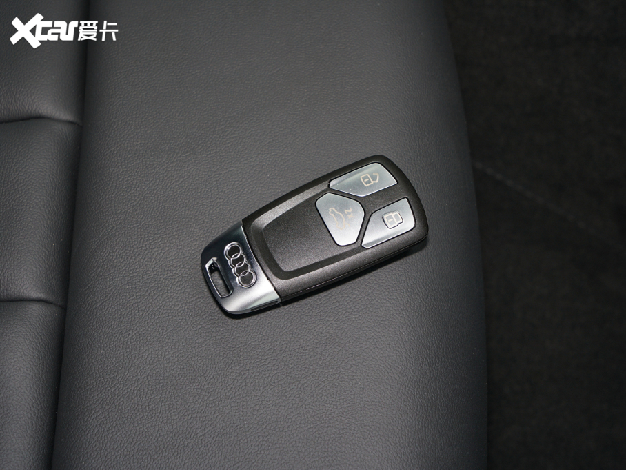 2022��?yu��n)W��A5 Cabriolet Cabriolet 40 TFSI �r(sh��)�Є�(d��ng)����