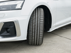 2022��Cabriolet 40 TFSI �r�ЄӸ��� �������^