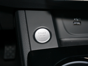 2022��Cabriolet 40 TFSI �r�ЄӸ��� �п؅^(q��)