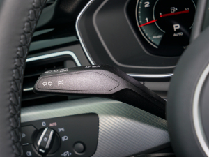 2022��Cabriolet 40 TFSI �r�ЄӸ��� �п؅^