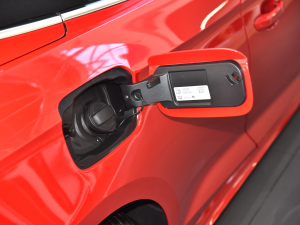 2022��Cabriolet 45 TFSI quattro ���x�Ӹ��� �����w