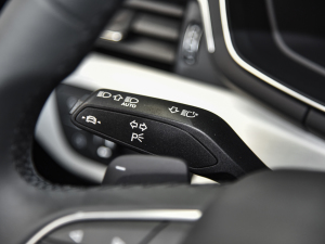 2022��Cabriolet 45 TFSI quattro ���x�Ӹ��� �п؅^(q��)