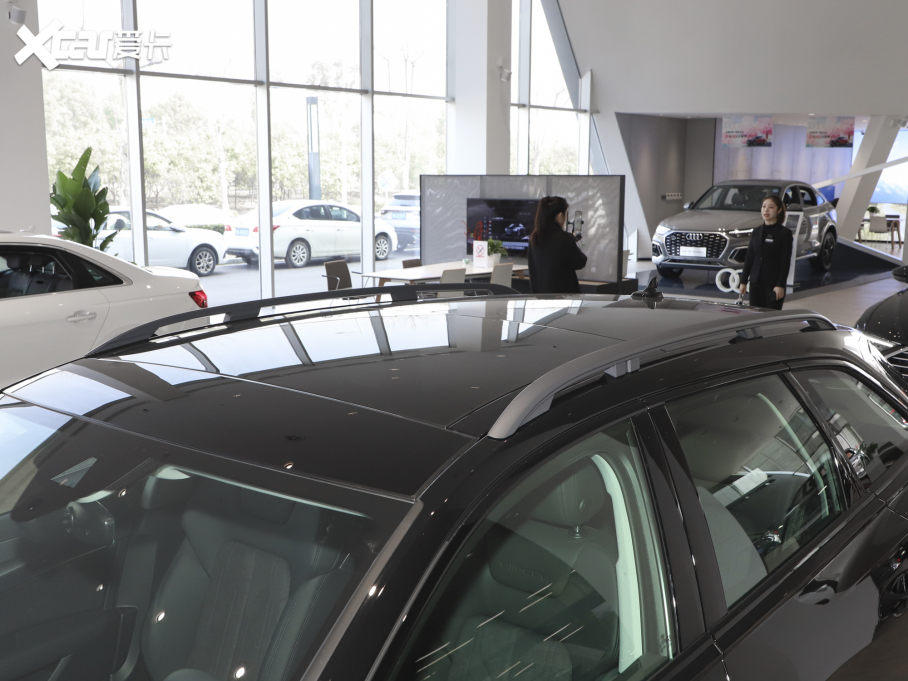 2022WA6 а allroad quattro 55 TFSI ѩ\Ӱ