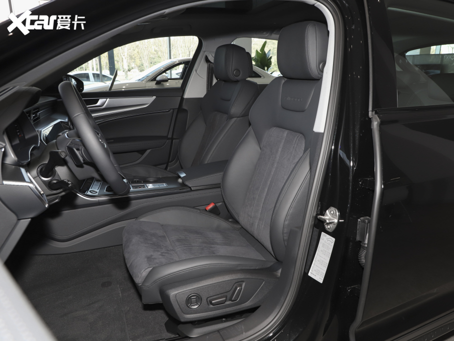 2022WA6 а allroad quattro 55 TFSI ѩ\Ӱ