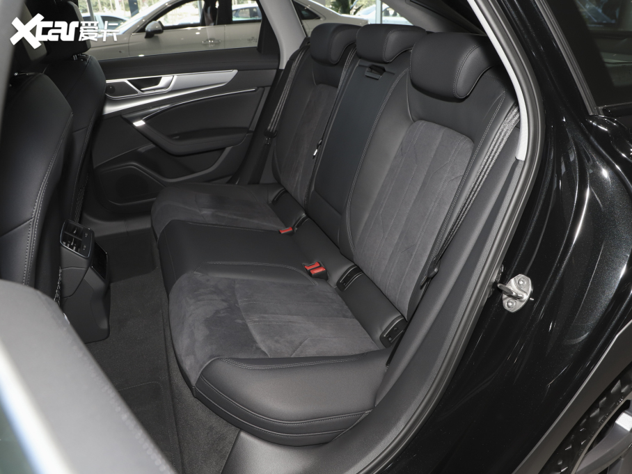 2022WA6 а allroad quattro 55 TFSI ѩ\Ӱ