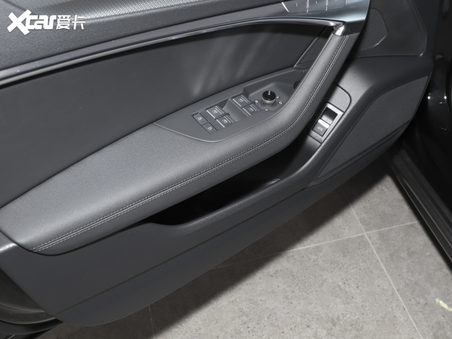 2022?yun)WA6 а allroad quattro 55 TFSI ѩ\(yn)(dng)