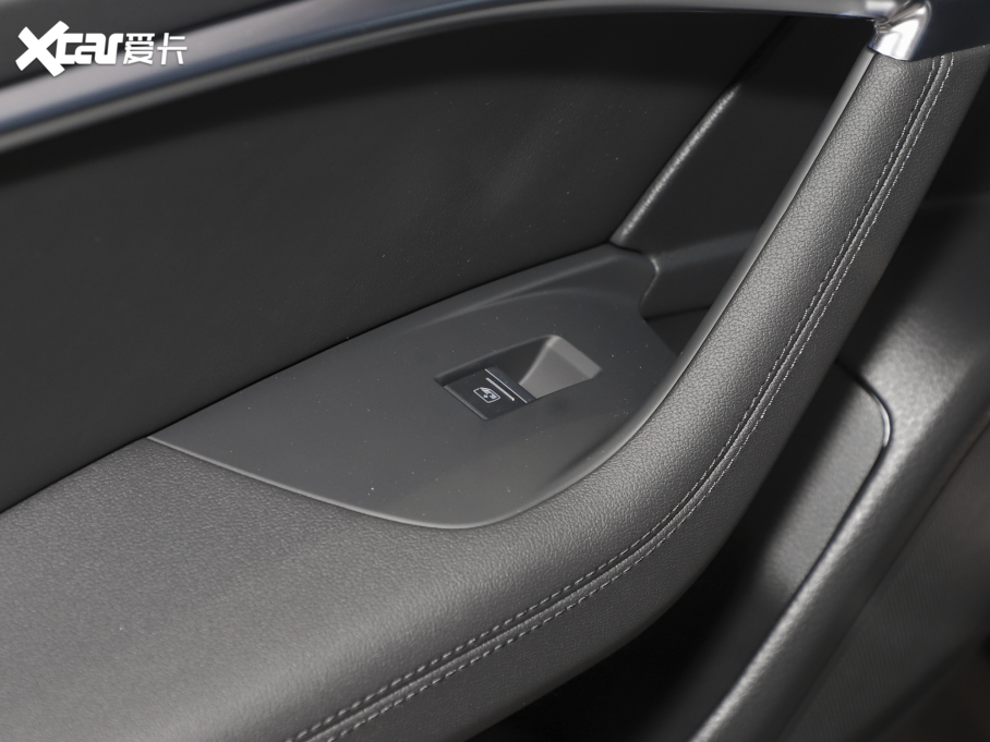 2022WA6 а allroad quattro 55 TFSI ѩ\Ӱ