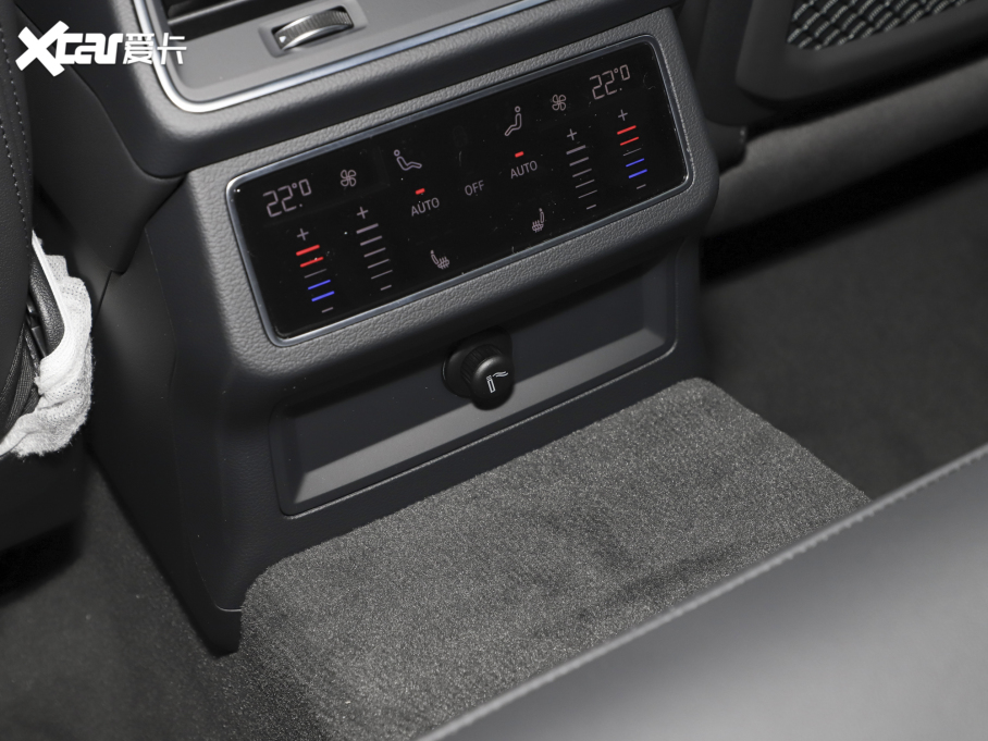 2022WA6 а allroad quattro 55 TFSI ѩ\Ӱ